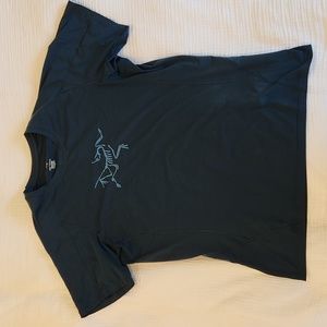 Arcteryx tshirt